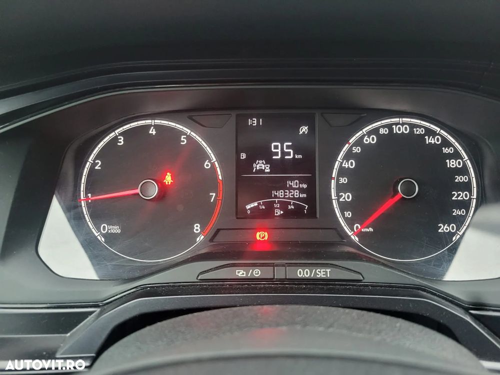 Volkswagen Polo 1.0 Trendline - 4