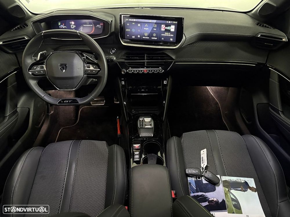 Peugeot 208 1.2 Hybrid GT e-DCS6 - 13