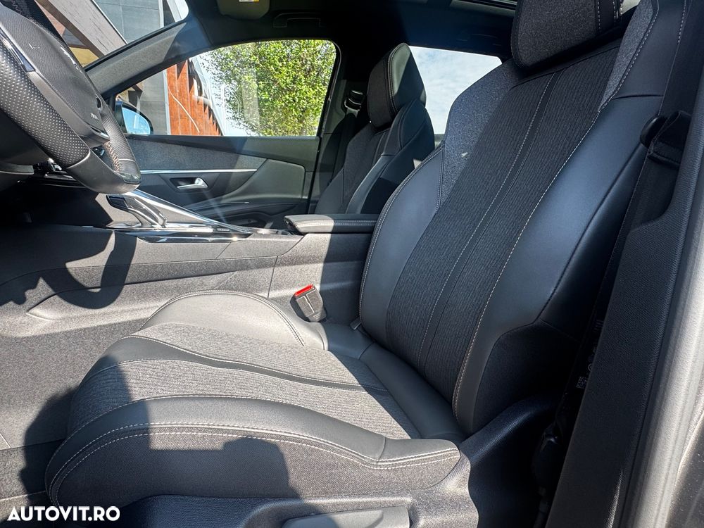 Peugeot 3008 1.2 PureTech 130 EAT8 GT - 21
