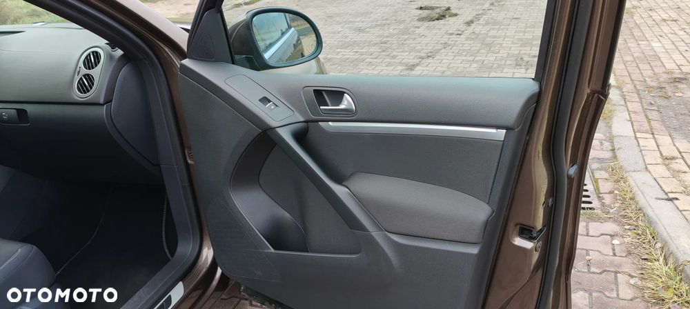 Volkswagen Tiguan 2.0 TDI DPF 4Motion Sport & Style - 30