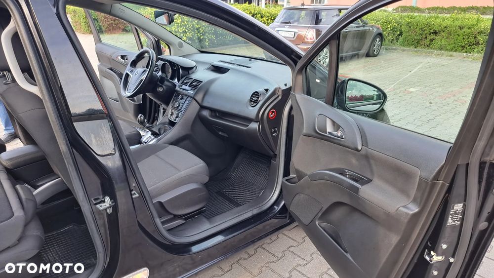 Opel Meriva 1.3 CDTI Essentia - 12