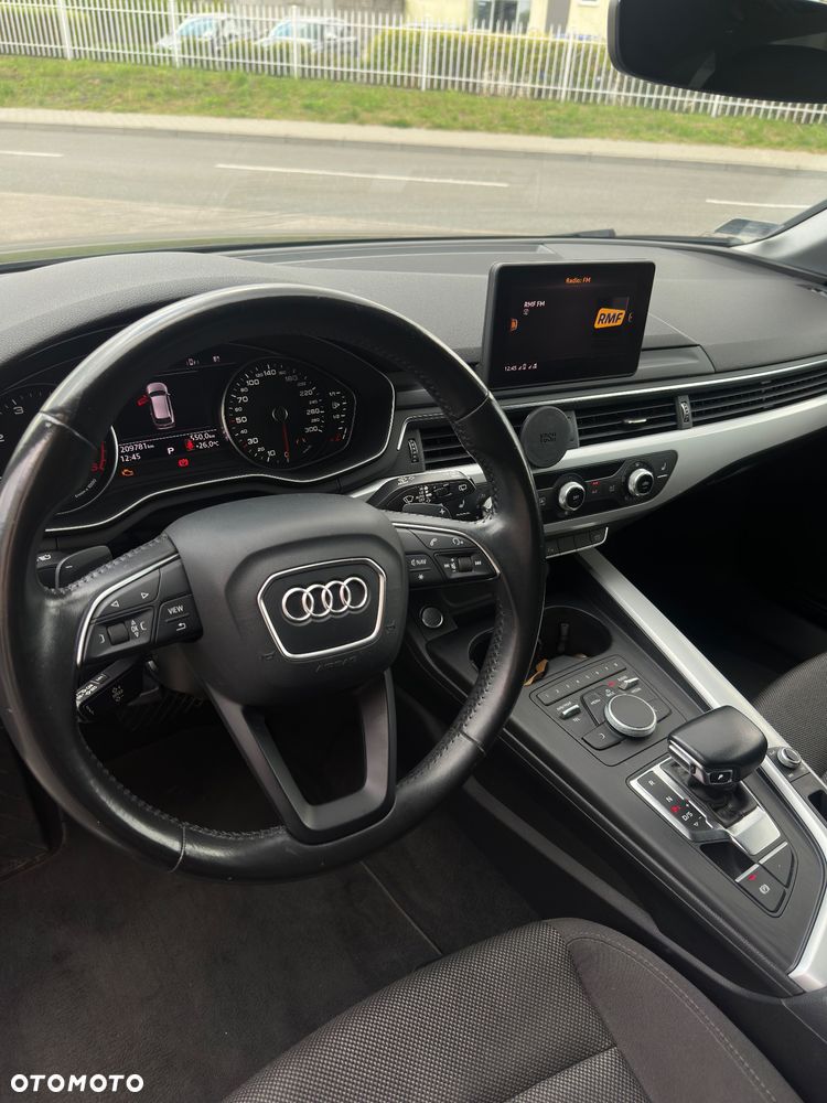 Audi A4 Avant 2.0 TDI S tronic - 18