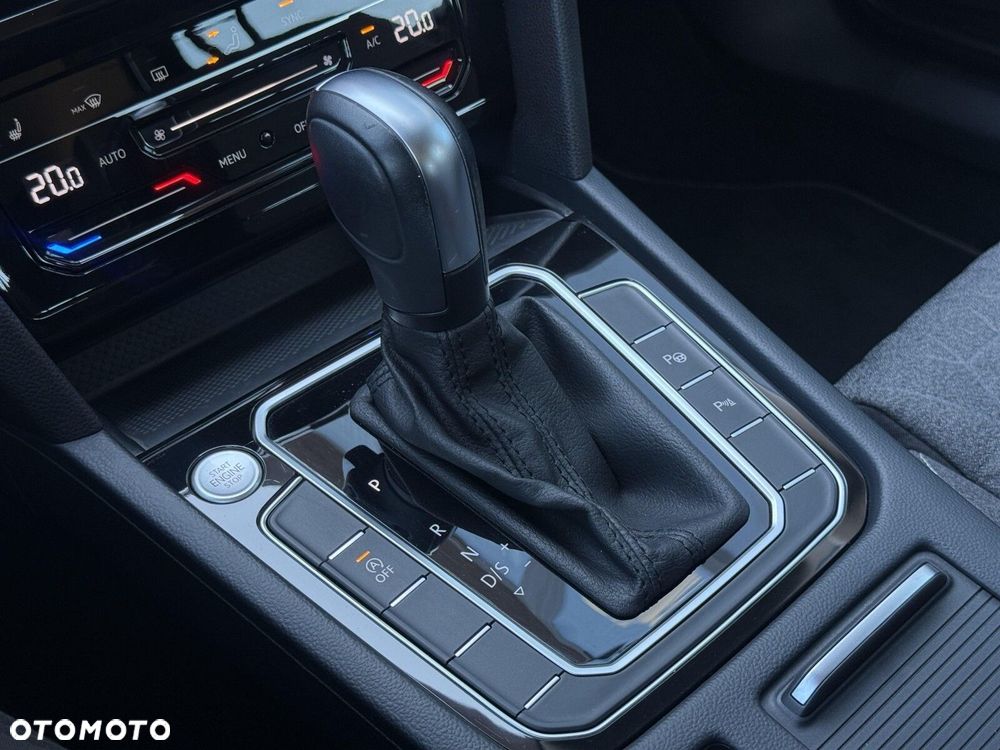 Volkswagen Passat Variant 1.5 TSI EVO Business DSG - 22