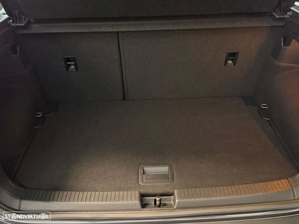 VW T-Cross 1.0 TSI Life DSG - 39