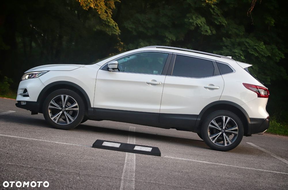 Nissan Qashqai 1.3 DIG-T N-Connecta EU6d - 3
