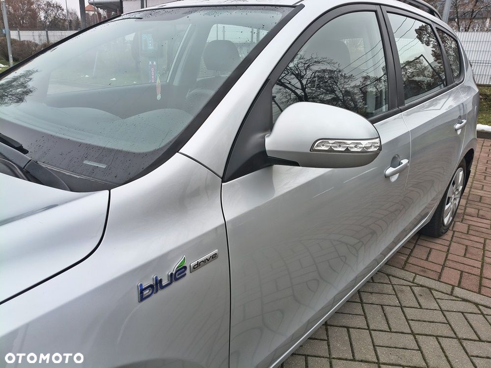 Hyundai i30 1.6 blue Classic - 15