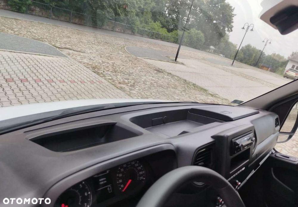 Renault Master - 18