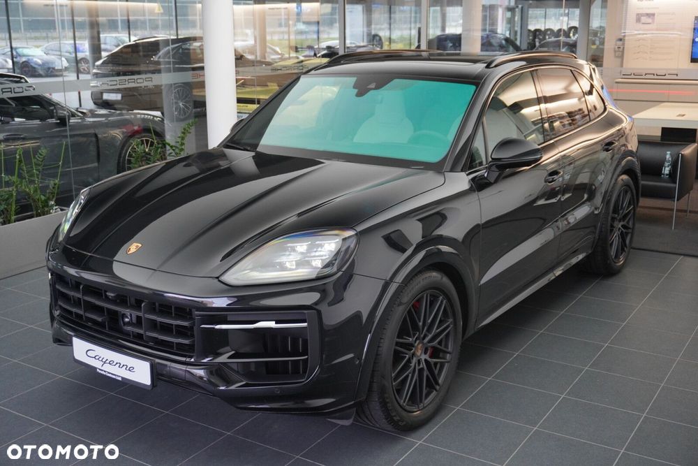 Porsche Cayenne GTS - 4