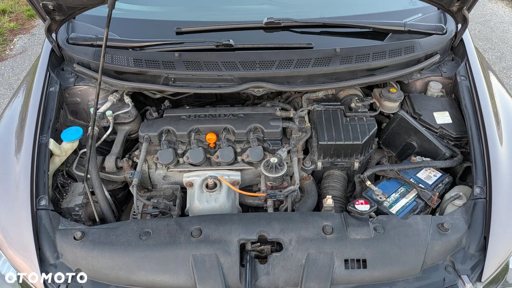 Honda Civic 1.8 Comfort - 27