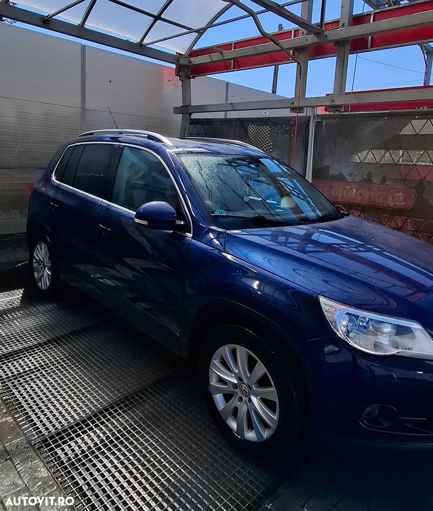 Volkswagen Tiguan 2.0 TDI DPF 4Motion Track&Field - 8