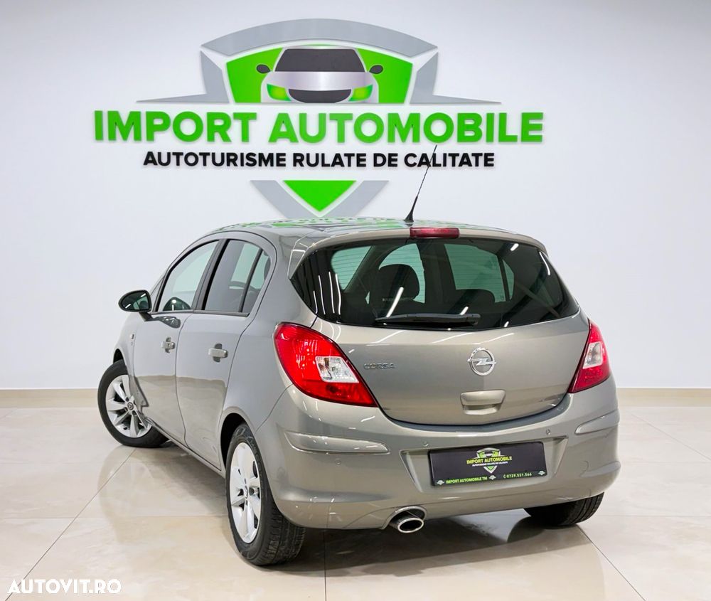 Opel Corsa 1.4 16V 150 Jahre - 15