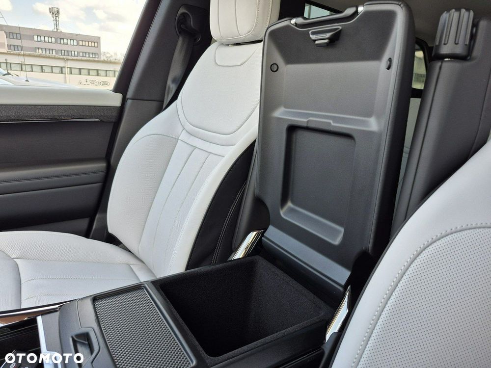 Land Rover Range Rover Sport - 40