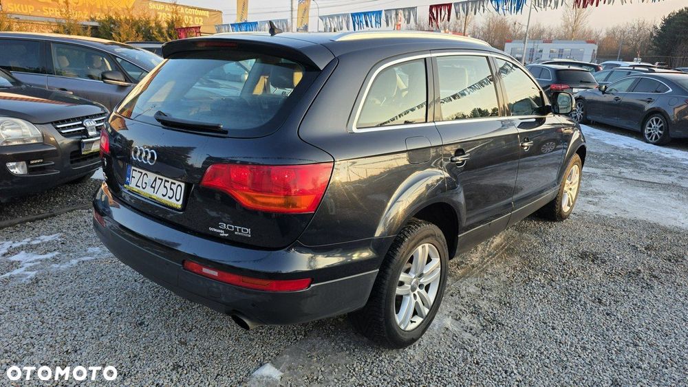 Audi Q7 - 14