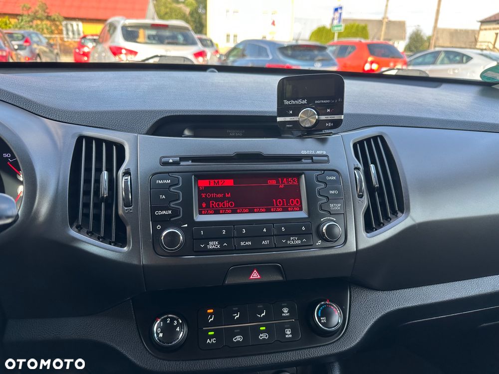 Kia Sportage - 16