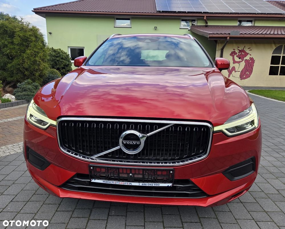 Volvo XC 60 D4 Momentum Pro - 2