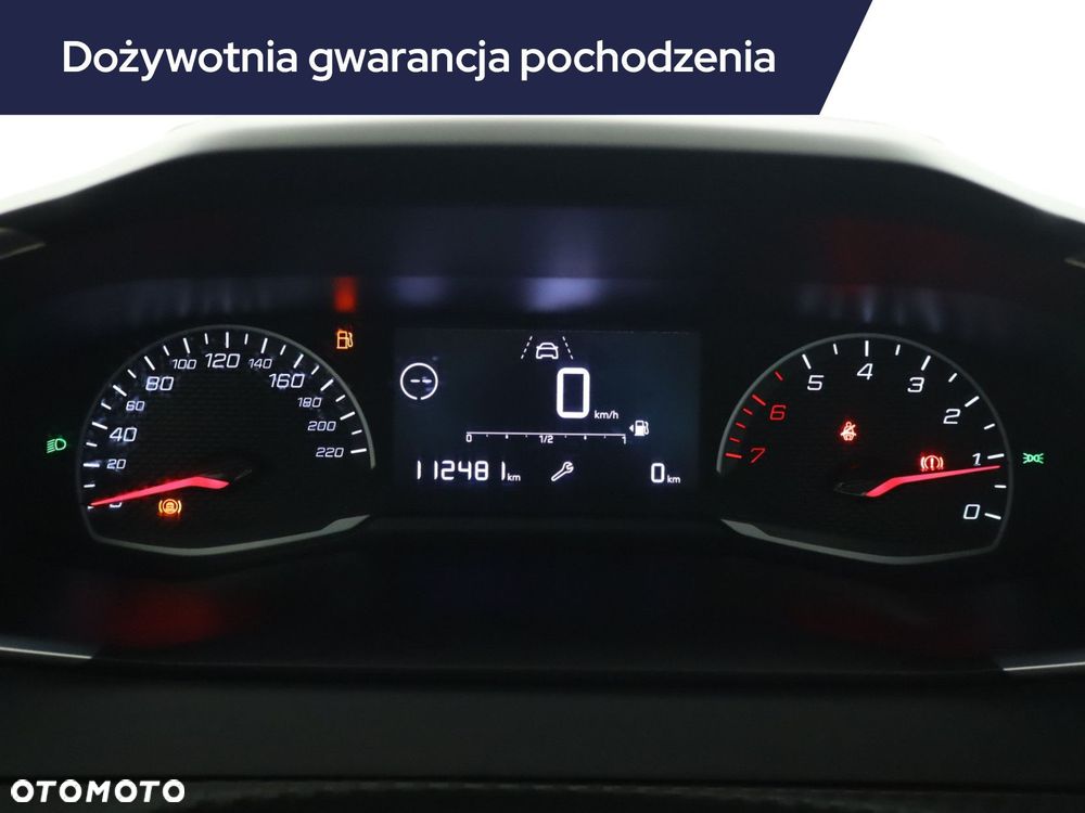 Peugeot 208 - 13