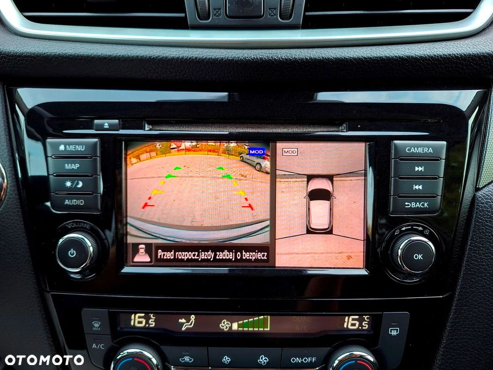 Nissan Qashqai 1.3 DIG-T N-Connecta - 33