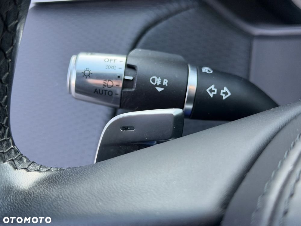 Land Rover Range Rover Velar 2.0 P250 SE - 17