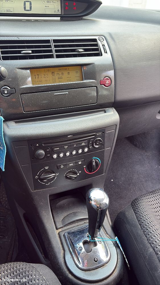 Citroën C4 1.6 HDi VTR Pack CMP6 - 9
