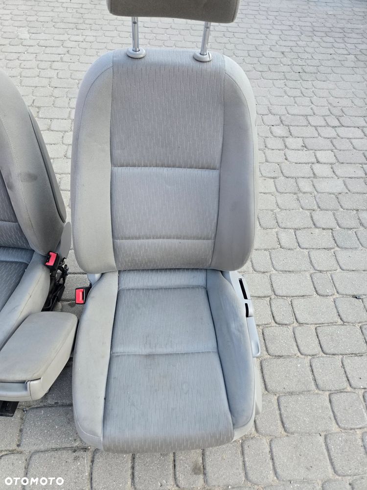 AUDI A4 B6 B7 ZESTAW FOTELI Z BOCZKAMI - 3