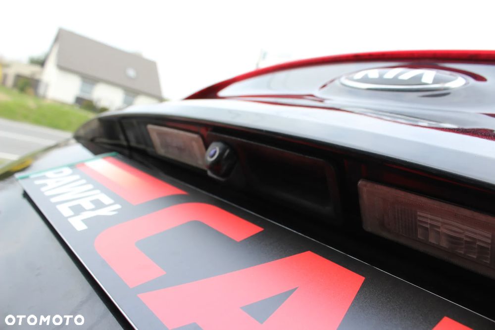 Kia Sportage 1.7 CRDI 2WD ISG Dream-Team Edition - 11