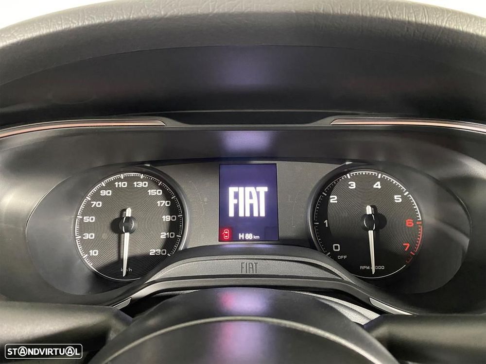 Fiat Tipo - 12