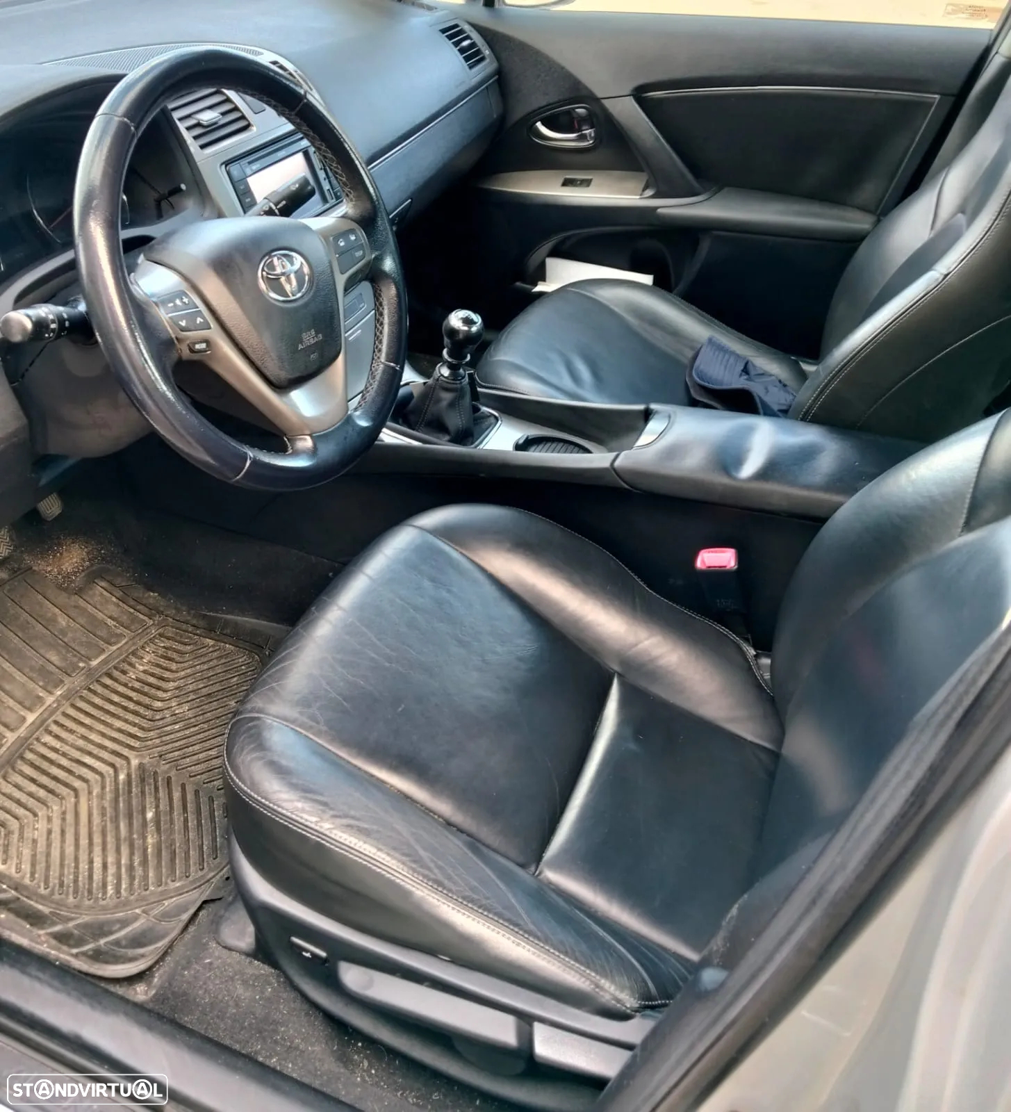 Toyota Avensis SD 2.0 D-4D Exclusive +Pele+GPS - 4