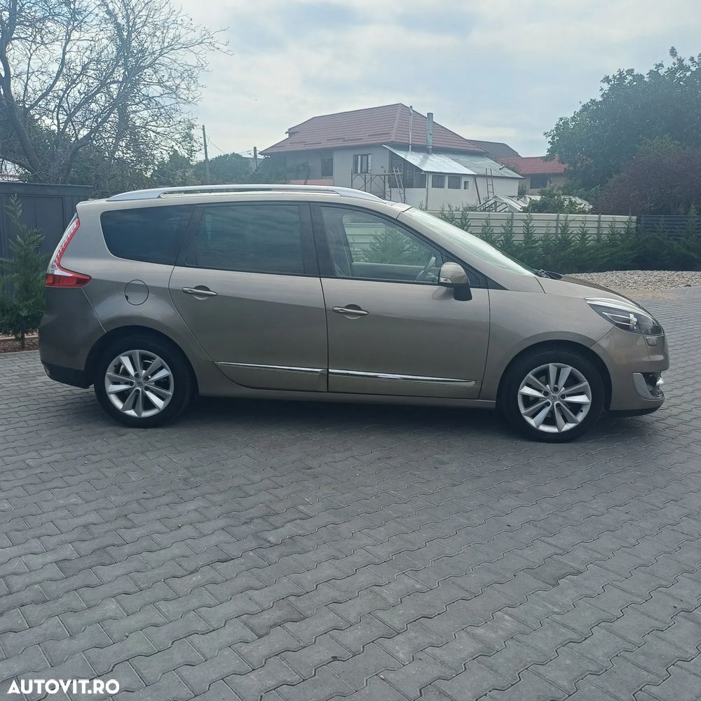 Renault Scenic ENERGY dCi 130 BOSE EDITION - 21