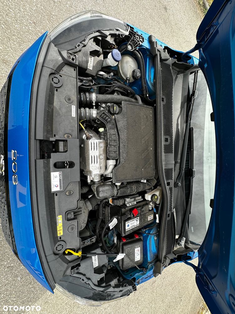Peugeot 208 PureTech 100 GT - 19