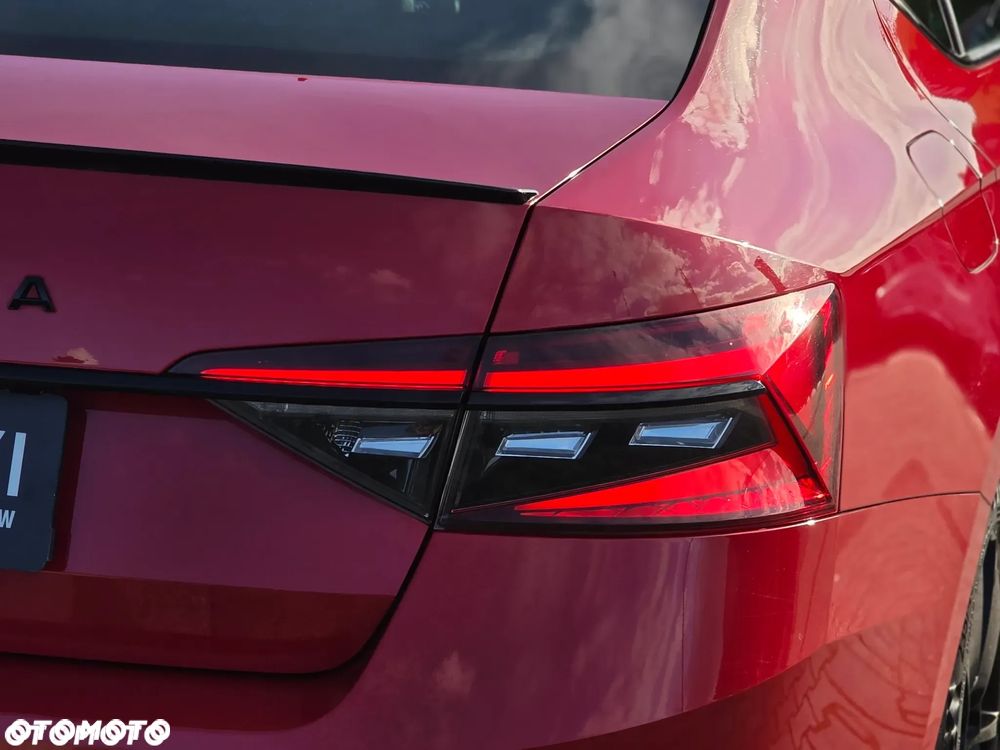 Skoda Superb 1.5 TSI Sportline DSG - 37