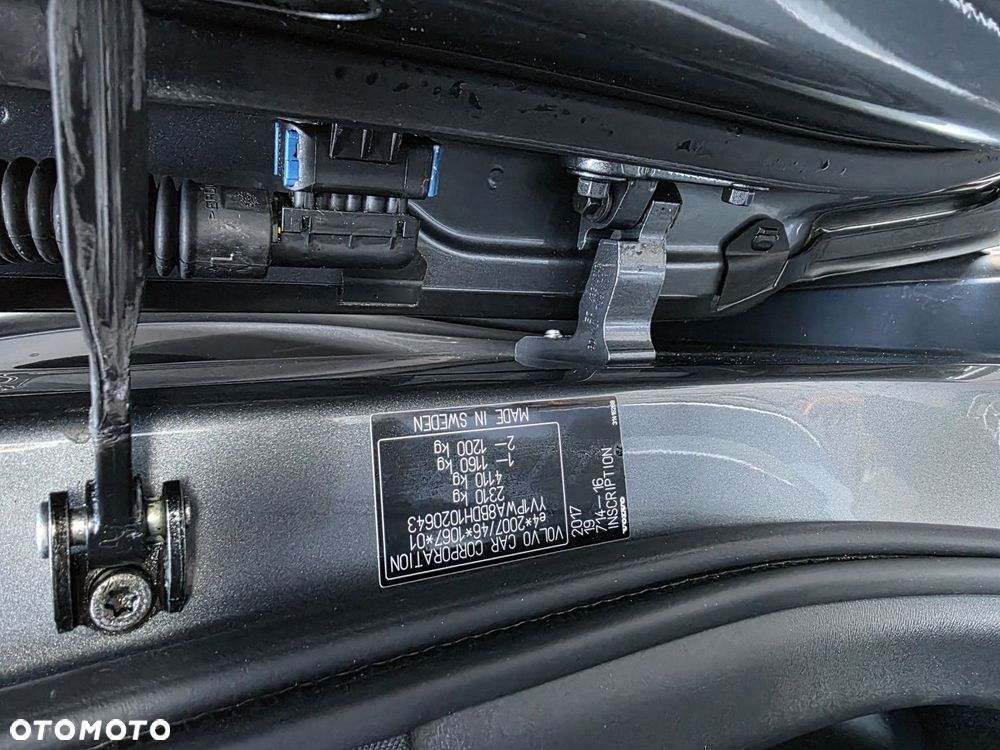 Volvo V90 - 17