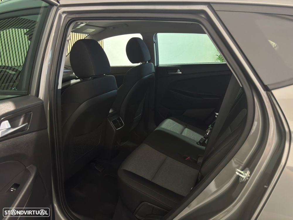 Hyundai Tucson 1.6 GDi Premium - 24