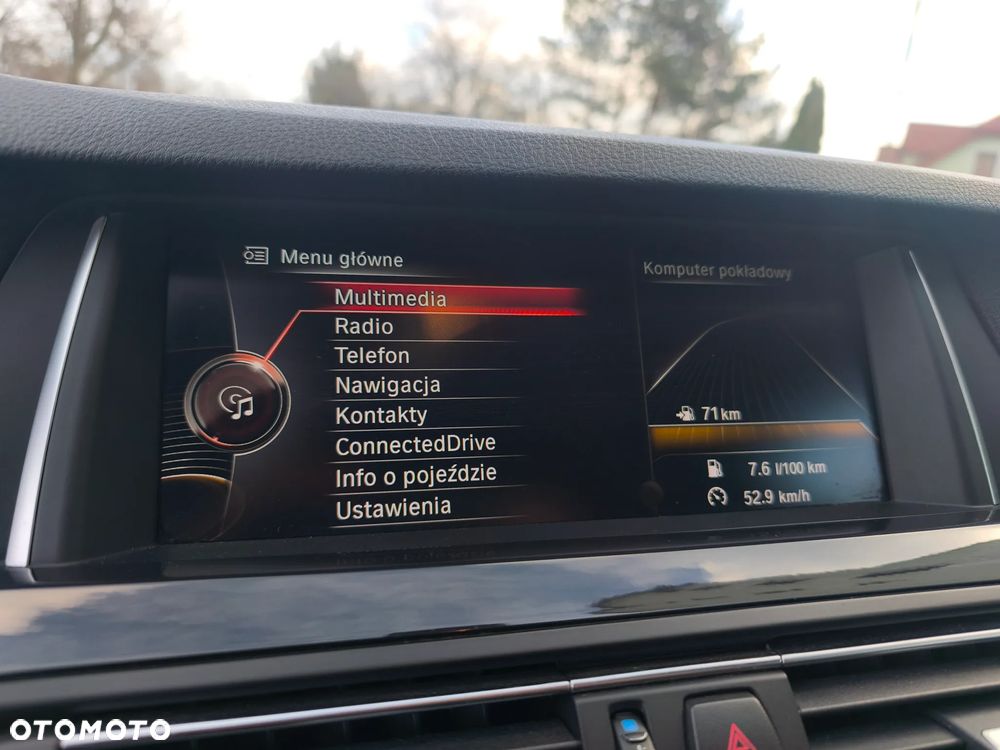 BMW Seria 5 520d - 28