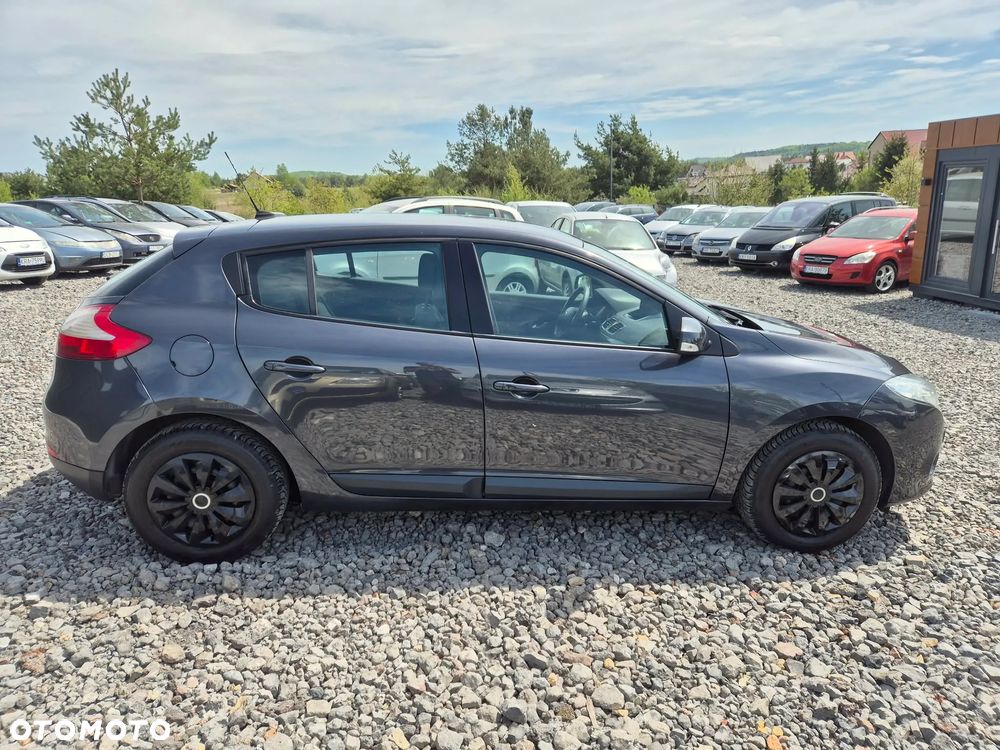 Renault Megane 1.6 16V Authentique Euro5 - 7