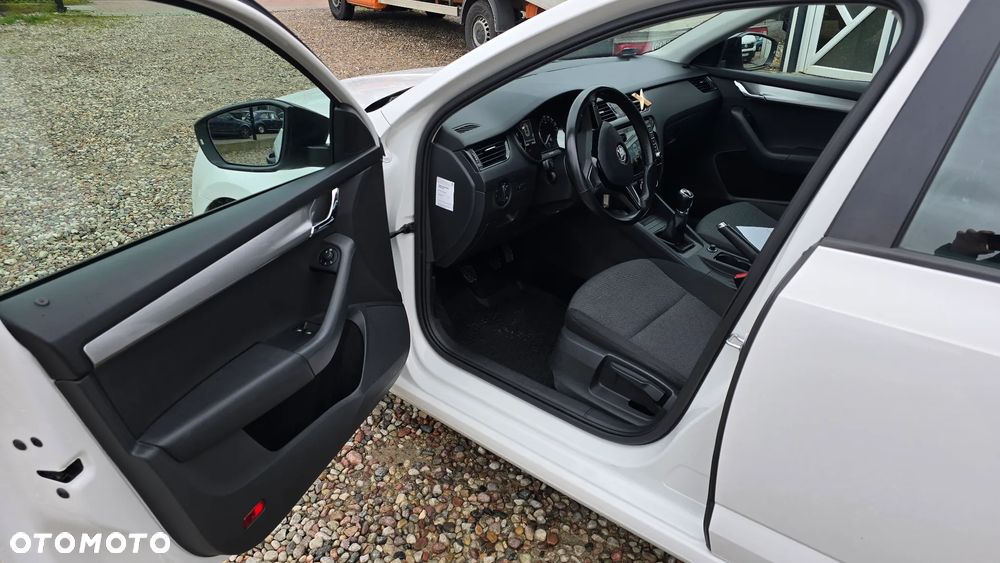 Skoda Octavia 1.4 TSI Active - 10
