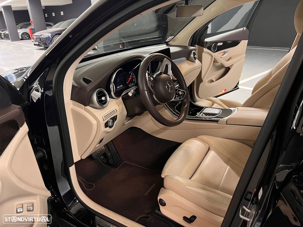 Mercedes-Benz GLC 300 e Coupé 4Matic - 21