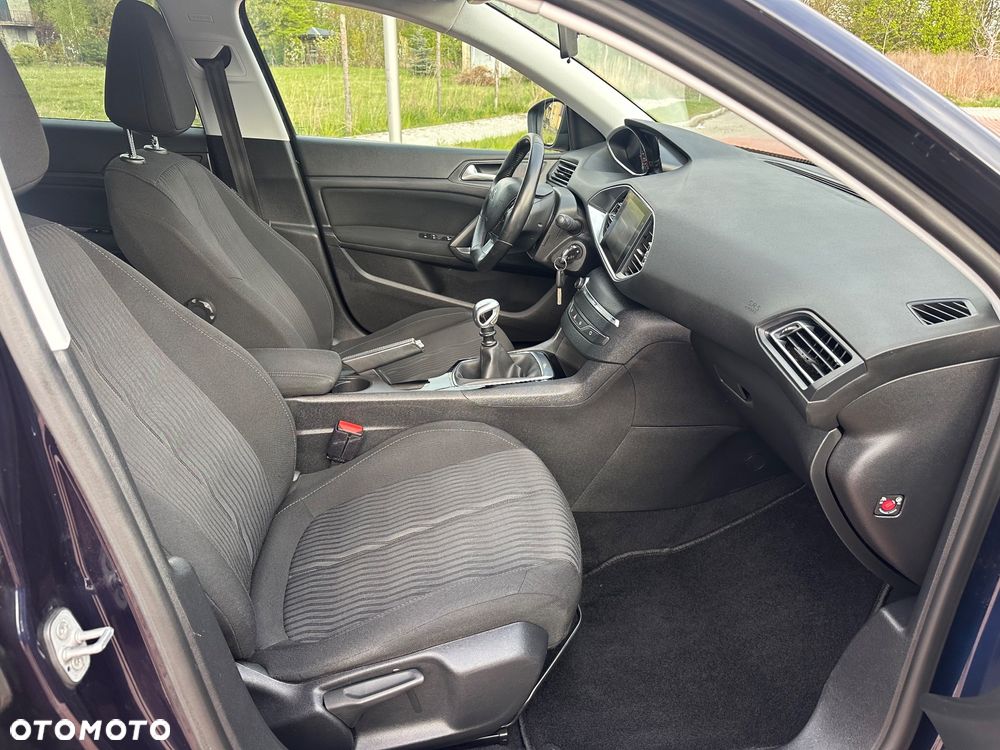 Peugeot 308 BlueHDi 120 Stop & Start Style - 34