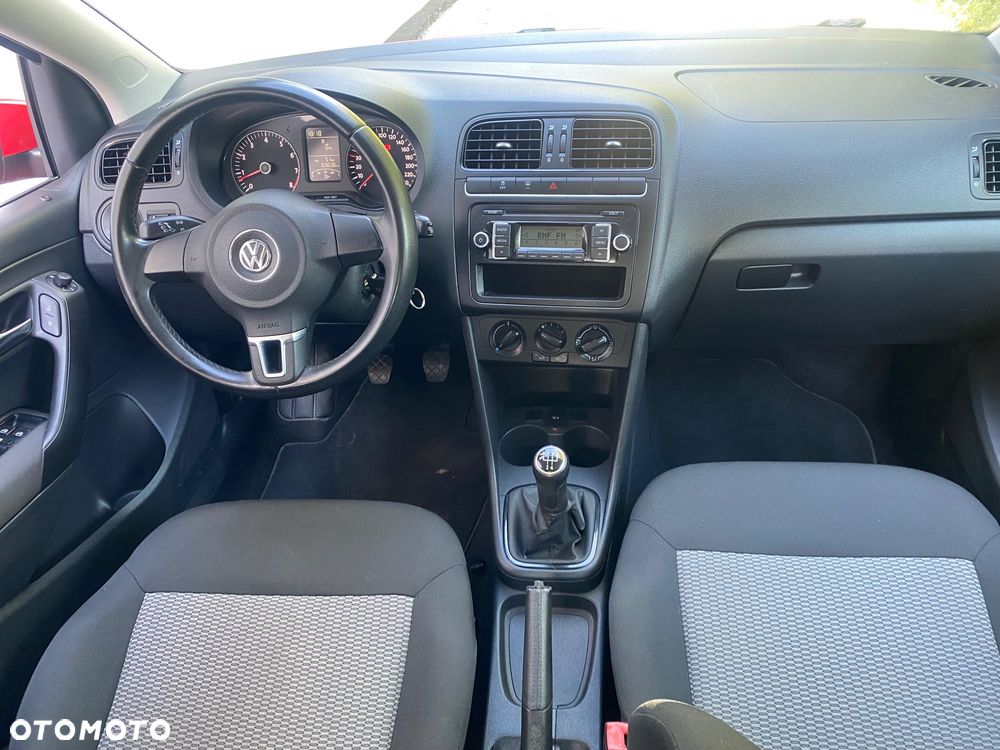 Volkswagen Polo 1.4 16V Comfortline - 5