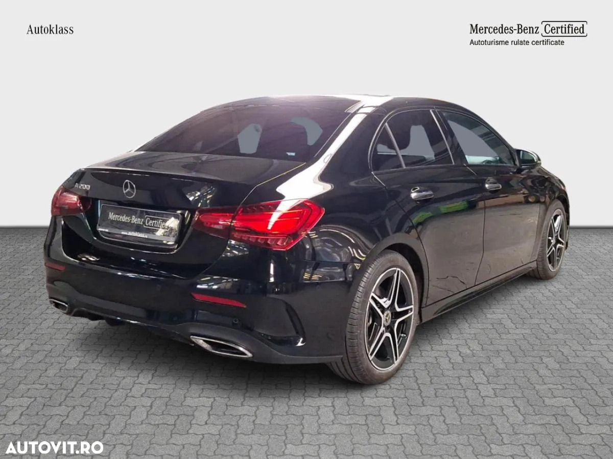 Mercedes-Benz A 200 MHEV 7G-DCT Sedan - 6