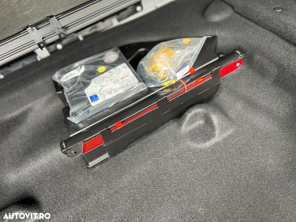 Mercedes-Benz B 180 BlueEfficiency 7G-DCT - 30