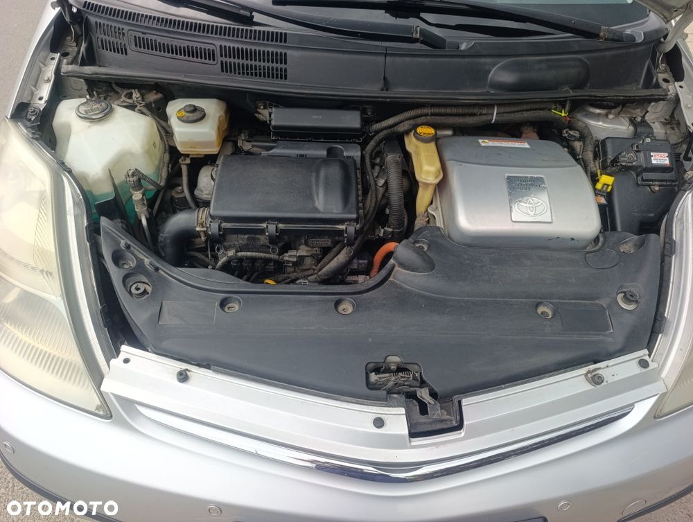 Toyota Prius - 7