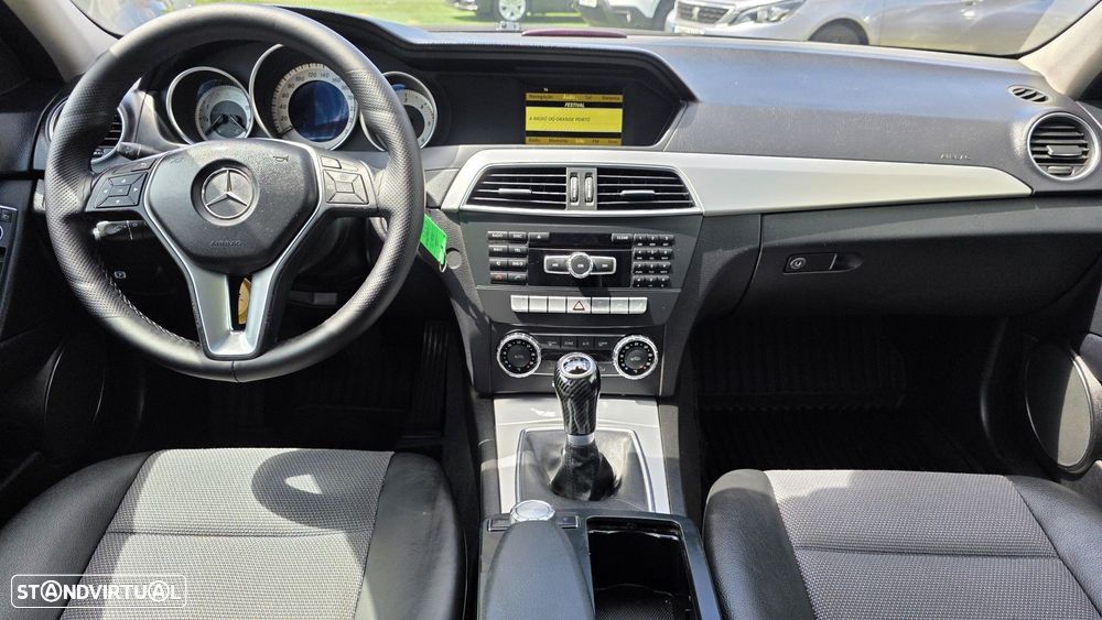 Mercedes-Benz C 200 - 12