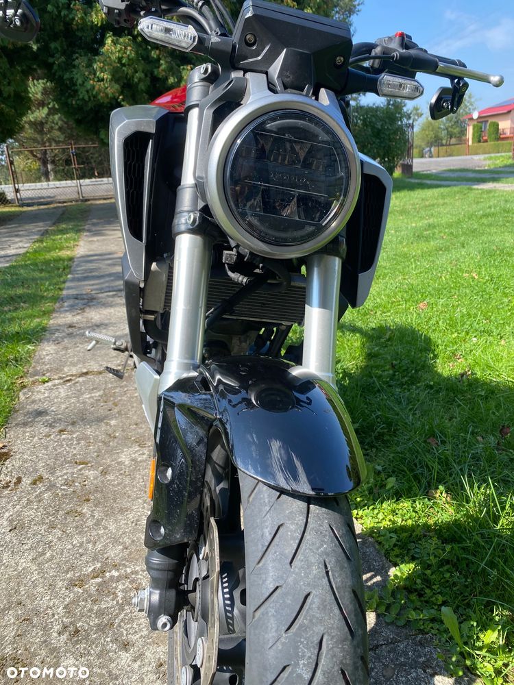 Honda CB - 8