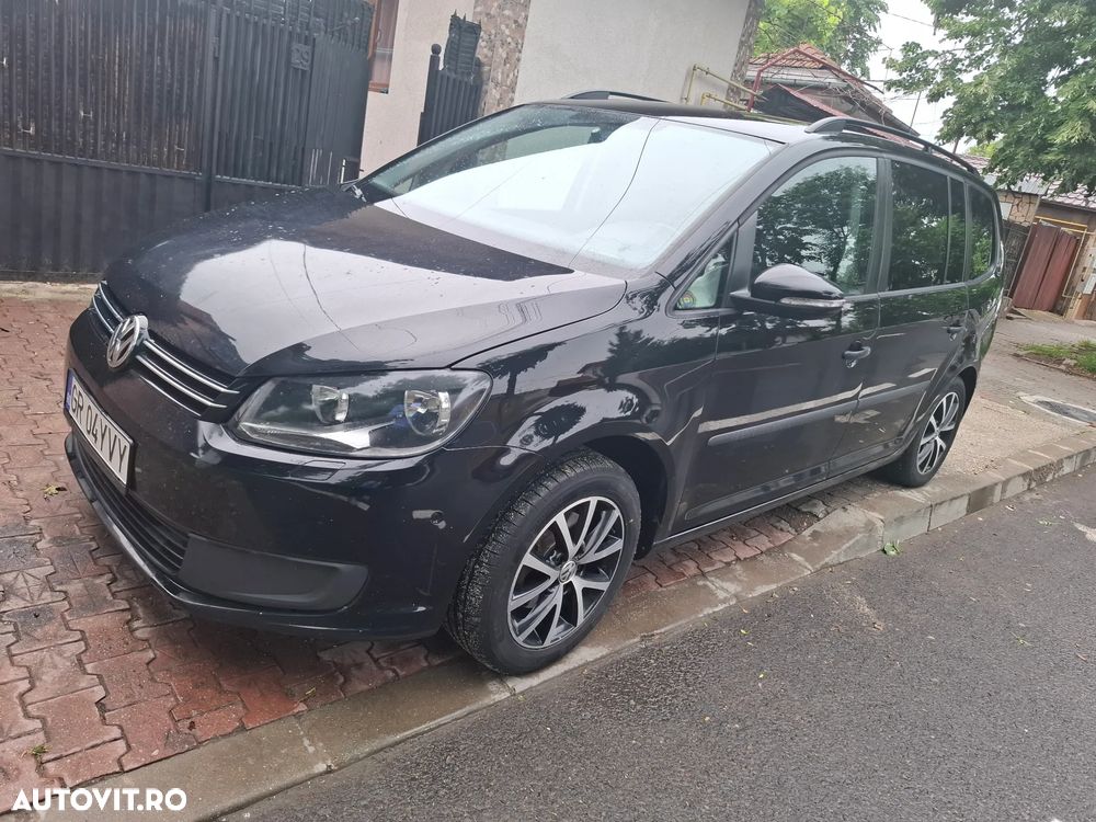 Volkswagen Touran 1.6 TDI DSG Comfortline - 3