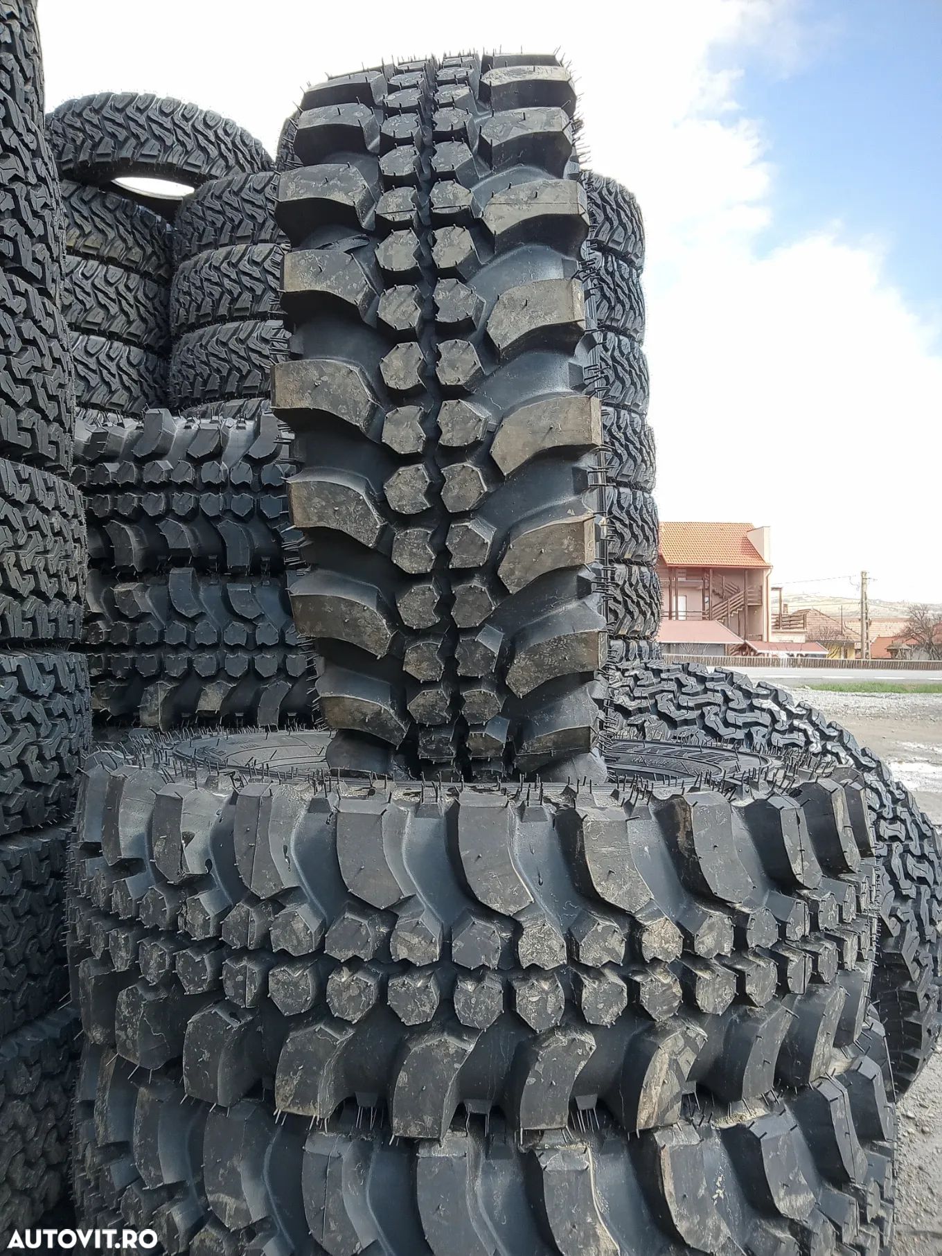 Anvelopa 245/70R17 EQUIPE Trekker SIMEX - TRANSPORT GRATUIT! - 1
