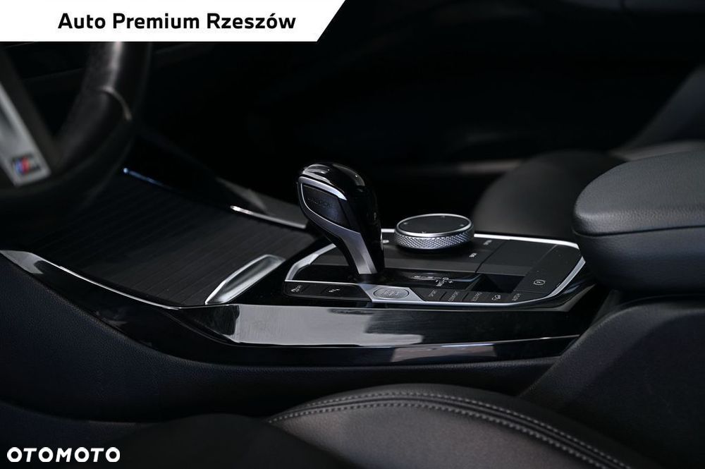 BMW X3 xDrive20i mHEV - 8