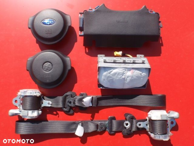 SUBARU IMPREZA DESKA KONSOLA KOKPIT PULPIT PÓŁKA - 10