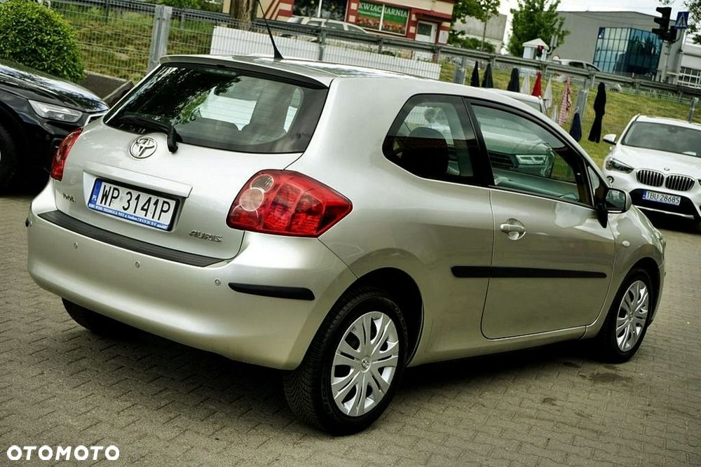 Toyota Auris - 7