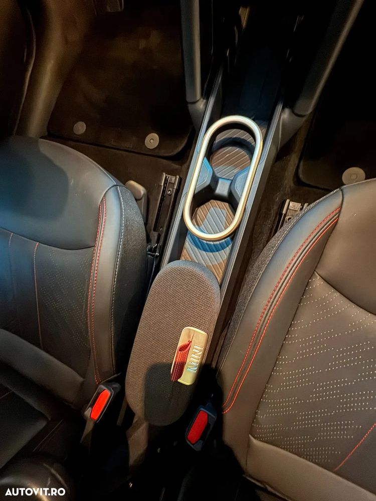 Mini Cooper SE Electric Trim - 12