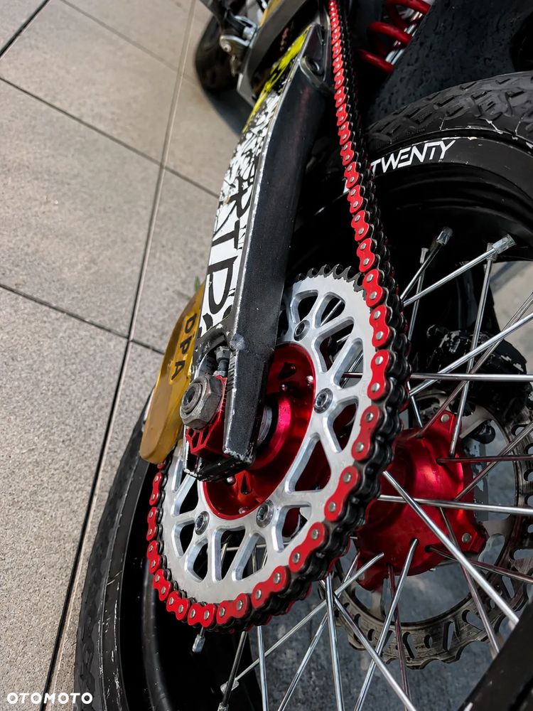 Suzuki RM-Z - 6